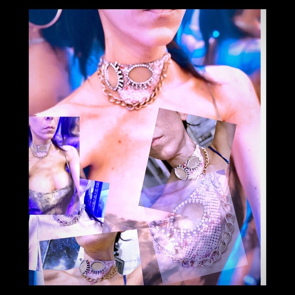 « La Belle et le Bad boy » one of/couture chocker